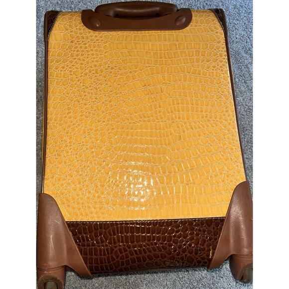 Samantha Brown Set Yellow Croc Spinner‎ Wheeled Luggage & Orange Toiletry Bag - Picture 7 of 16